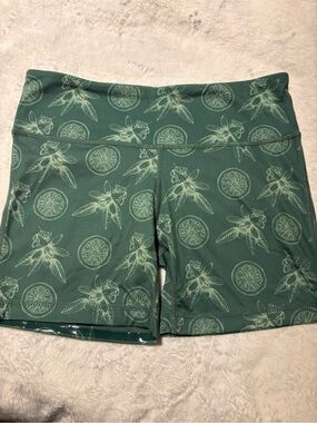 IAB MFG Green Citrus-Print High-Rise Bike Shorts - size 6/Small